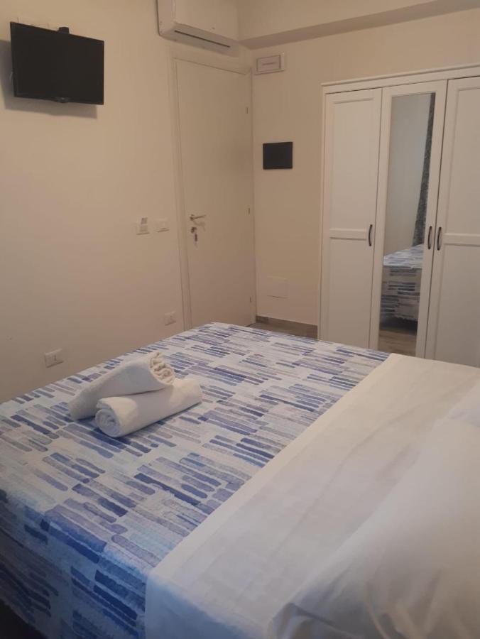 Cuor Di Leone Guest House ファヴィニャーナ エクステリア 写真